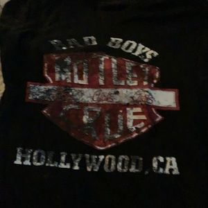 Retro Motley Crue shirt
